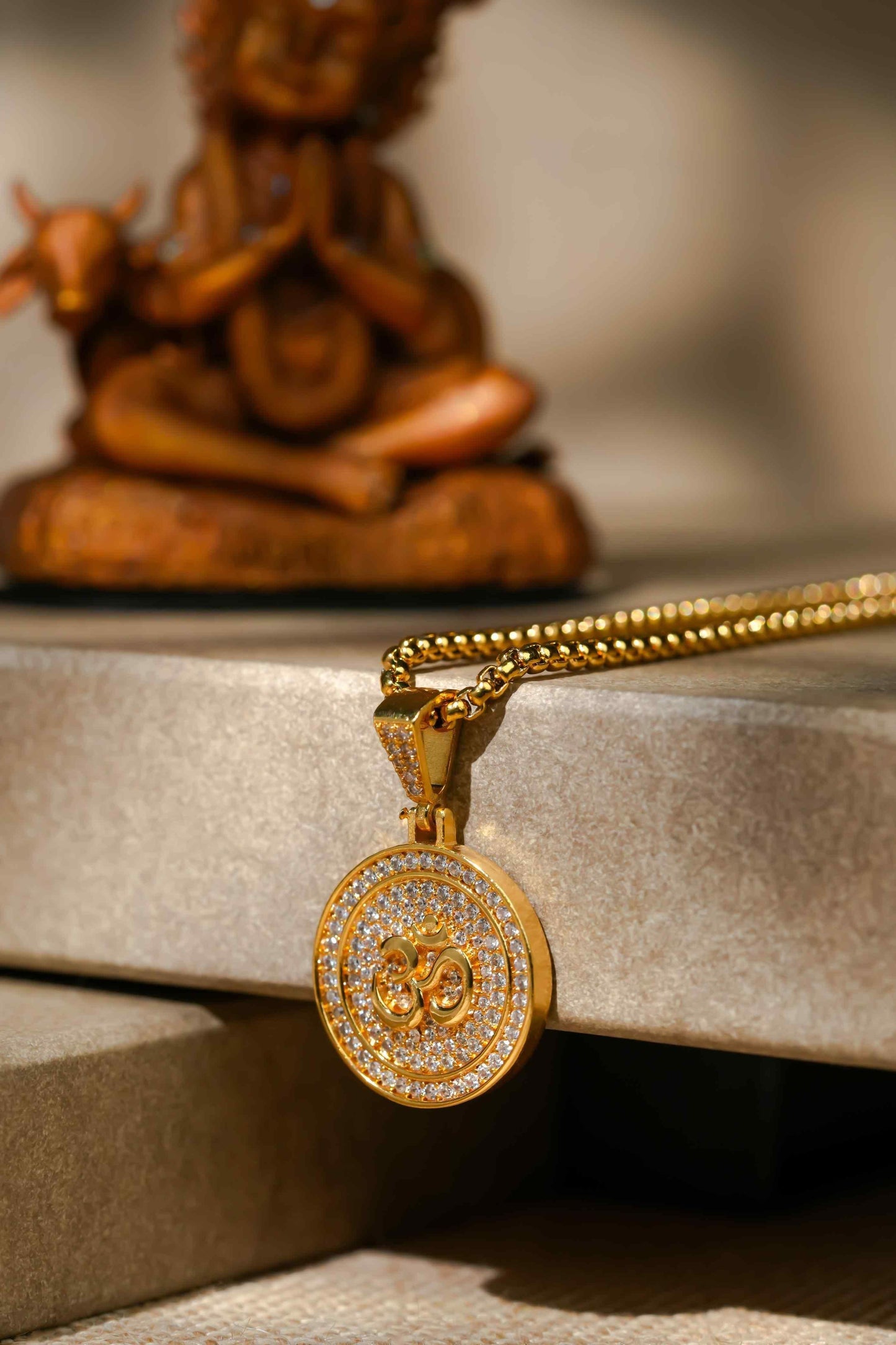 Sacred Om Pendant with Elegant Chain – Spiritual & Stylish